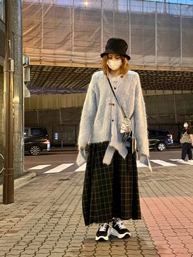 「マキシスカート」｜「アイテム（PC・スマホグッズ/家電）」を使った、kazuyoさん（レディース・165cm）の秋コーディネート