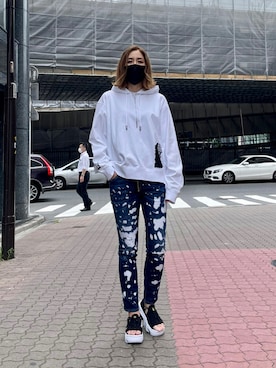 「DSQUARED2（ディースクエアード）のアイテム」を使った、kazuyoさん（レディース・165cm）の夏コーディネート