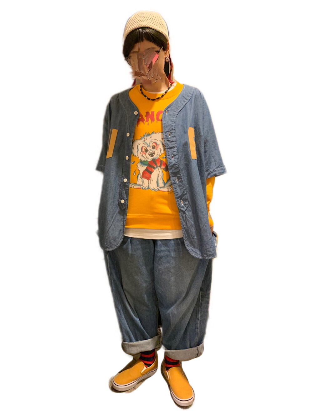 「古着MIX、ベースボールシャツ、スエット、デニム、ストリート風、メンズライク、ゆるっとコーデ」｜「URBAN RESEARCHのアイテム（デニムパンツ、ブルー系）」を使った、てれれさん（レディース・162cm）の秋コーディネートの1枚目の写真