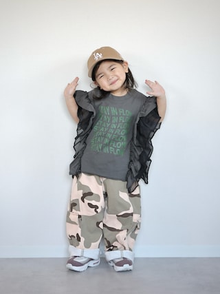 「CIAOPANIC TYPY（チャオパニックティピー）の【KIDS】ドッキングチュールフリルメッセージロゴTEE（Tシャツ/カットソー）」を使った、ORITSUさん（キッズ・120cm）の春コーディネート