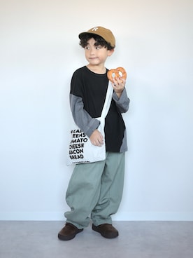 「アイテム（ショルダーバッグ）」を使った、ORITSUさん（キッズ・120cm）の秋コーディネート