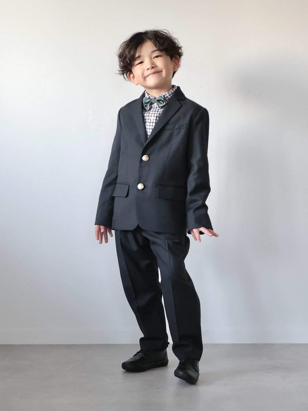 green label relaxingの蝶ネクタイを使った人気ファッション