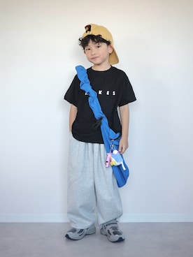 「NEW BALANCE（ニューバランス）の2002（スニーカー）」を使った、ORITSUさん（キッズ・120cm）の夏コーディネート