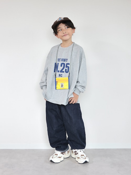 「LOWRYS FARM(ローリーズファーム)のアソートプリントロンTLS 1049005(Tシャツ/カットソー)」を使った、ORITSUさん(キッズ・124cm)の秋コーディネート