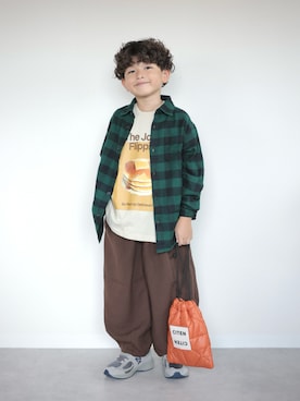 「アイテム（ショルダーバッグ）」を使った、ORITSUさん（キッズ・120cm）の秋コーディネート