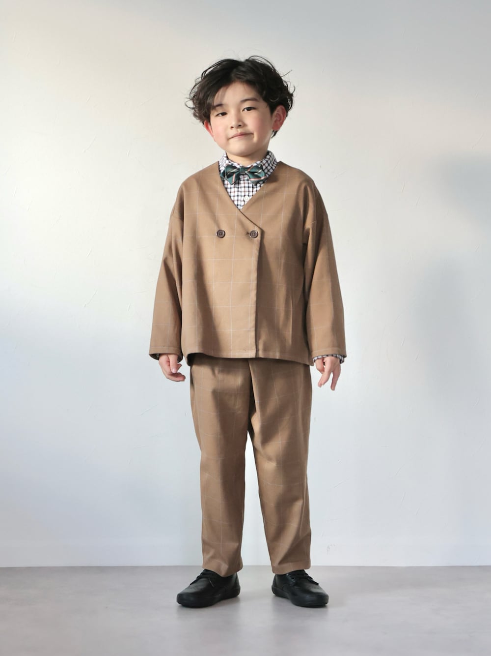 green label relaxingの蝶ネクタイを使ったキッズ人気ファッション