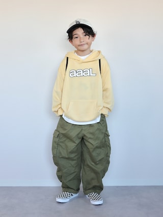 「BREEZE(ブリーズ)の刺繍パーカー_AAAL PRODUCTS(パーカー)」を使った、ORITSUさん(キッズ・125cm)の秋コーディネート
