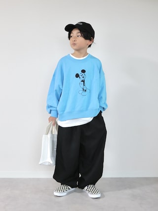 「LOWRYS FARM(ローリーズファーム)のDisneyウラケプルオーバー 1067599(スウェット)」を使った、ORITSUさん(キッズ・124cm)の秋コーディネート