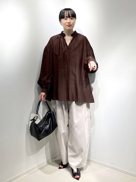 「A part by（アパートバイ）のハートモチーフバッグ（ショルダーバッグ、ブラック系）」を使った、まゆてぃんさん（レディース・164cm）の春コーディネート