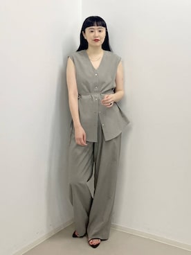 「A part by（アパートバイ）のナローストラップサンダル（サンダル、ブラック系）」を使った、まゆてぃんさん（レディース・164cm）の夏コーディネート