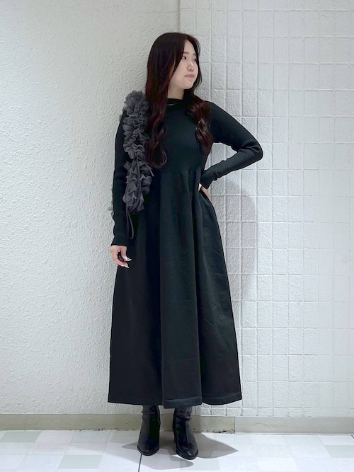 新品未使用♡アパートバイローリーズ♡ホールガーメントロングワンピース ブラックＦ セール】ホールガーメントボートネックワンピース（ワンピース