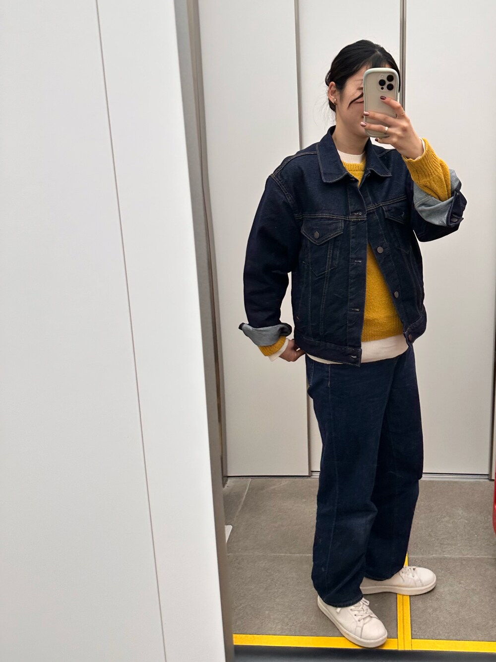 niko andのアイテムを使った「デニムセットアップ」のレディース