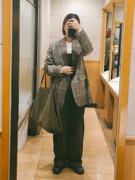 「アイテム（レインシューズ）」を使った、𝕄.さん（レディース・158cm）の秋コーディネート