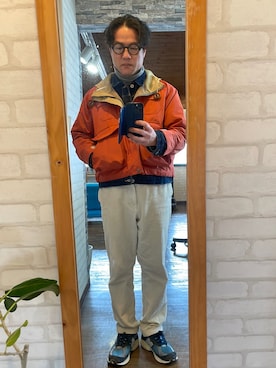 「SIERRA DESIGNS（シェラデザイン）のアイテム（マウンテンパーカー）」を使った、キャサさん（メンズ・171cm）の春コーディネート