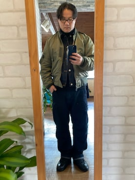 「Buzz Rickson's（バズリクソンズ）のアイテム（MA-1）」を使った、キャサさん（メンズ・171cm）の冬コーディネート