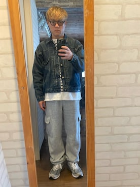 「アイテム（デニムジャケット）」を使った、キャサさん（メンズ・171cm）の秋コーディネート