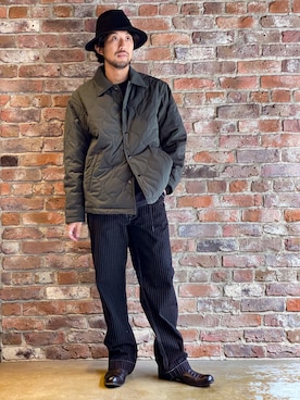 「SCHOTT」｜「アイテム（ナイロンジャケット）」を使った、鈴木 瞬さん（メンズ・176cm）の秋コーディネート