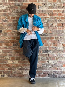 「ショット」｜「アイテム（チノパンツ）」を使った、鈴木 瞬さん（メンズ・176cm）の夏コーディネート