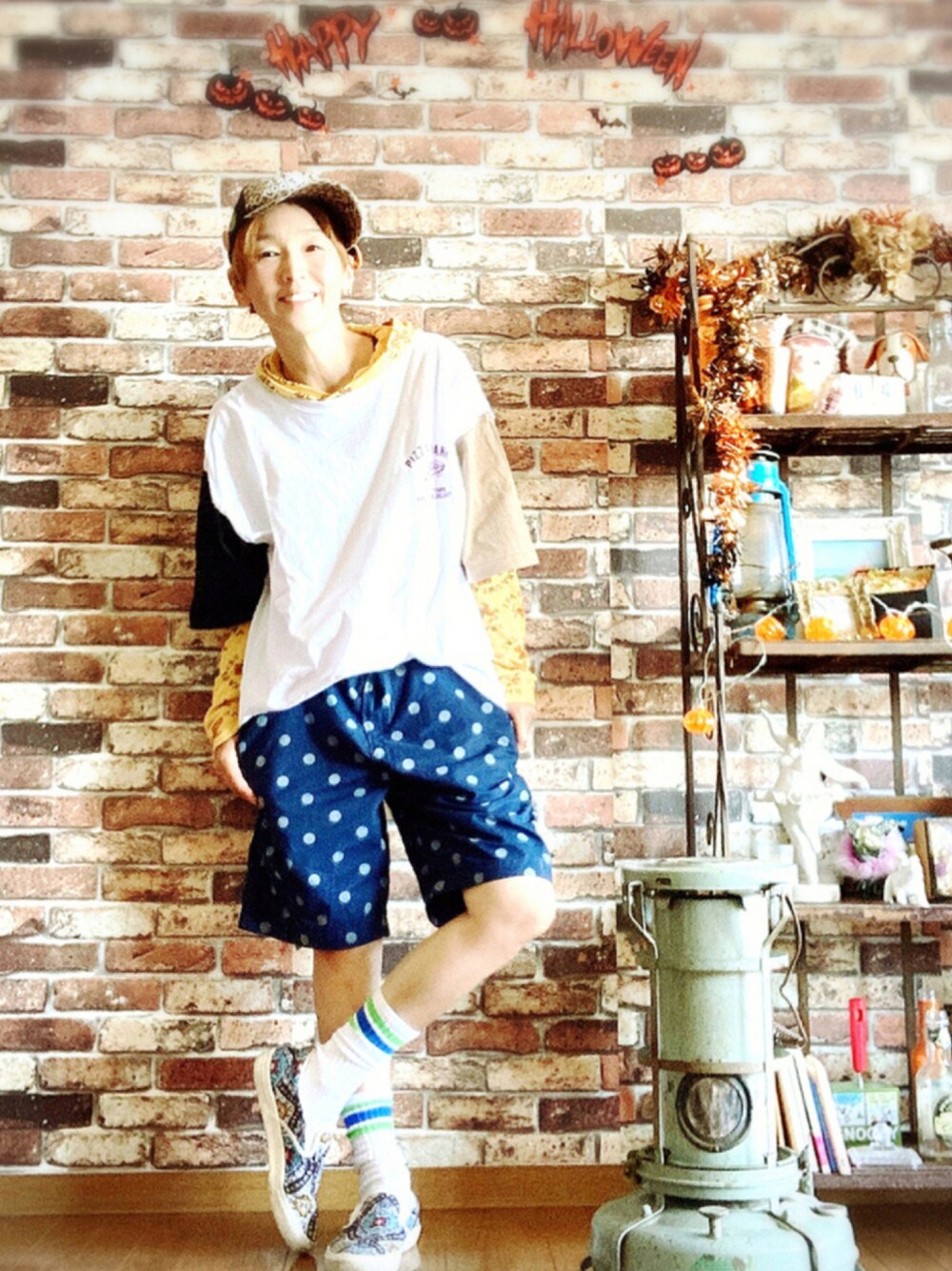 「ドット、RNA、全力少年、ジェンダーレス部、ロデオクラウンズワイルドボウル、WEAR昭和部、我が道をゆく隊、好きな服を着隊、ファミマ靴下」｜「RODEO CROWNS WIDE BOWLのPIZZA MANIA S/S Tシャツ（Tシャツ/カットソー、ホワイト系）」を使った、ずんちゃ🌞さん（レディース・163cm）の秋コーディネートの1枚目の写真