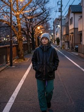 「rehacer（レアセル）のrehacer : Gradation Remaining Loose Knit Cap（ニットキャップ/ビーニー、グレー系）」を使った、rehacer STAFFさん（メンズ・175cm）の冬コーディネート