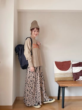 「URBAN RESEARCH DOORS（アーバンリサーチドアーズ）の裏毛ロゴプルオーバー（Tシャツ/カットソー、ベージュ系）」を使った、syk***さん（レディース・158cm）の秋コーディネート