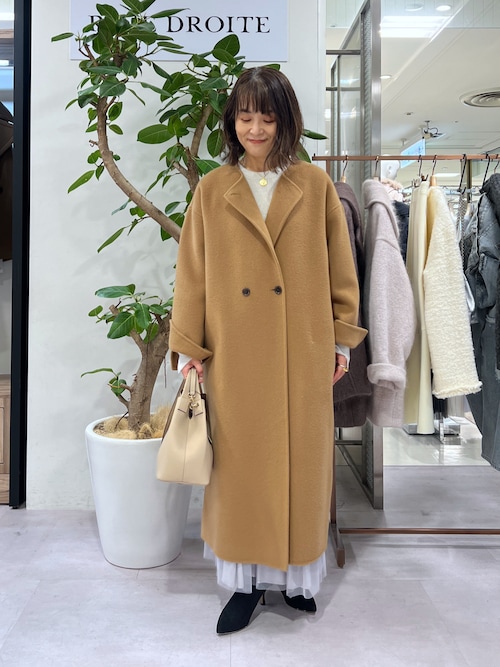 RIVE DROITE 名古屋PARCOrd_mioさんのノーカラーコートを使った RIVE DROITE 名古屋PARCOrd_mioさんのノーカラーコートを使った