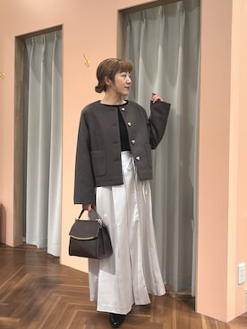 「アイテム（ノーカラージャケット）」を使った、あゆこさん（レディース・158cm）の秋コーディネート