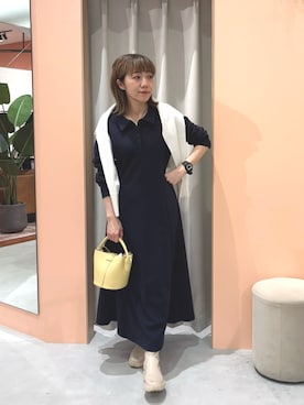 「natural couture（ナチュラルクチュール）のフレアポロカットソーワンピース（ワンピース、ブルー系）」を使った、あゆこさん（レディース・158cm）の春コーディネート