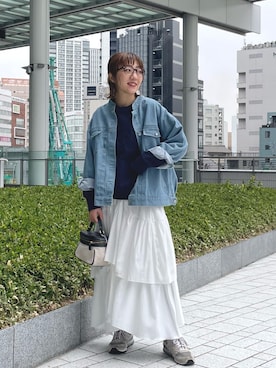 「ティアードスカート」｜「アイテム（デニムジャケット）」を使った、あゆこさん（レディース・158cm）の春コーディネート