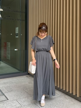 「natural couture（ナチュラルクチュール）のアイテム（ショルダーバッグ）」を使った、あゆこさん（レディース・158cm）の夏コーディネート