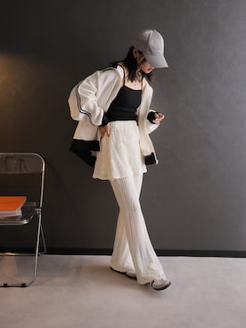 「大人可愛い、シンプル」｜「アイテム（ジャケット/アウター）」を使った、douladoulaさん（レディース・162cm）の冬コーディネート