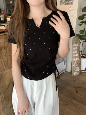 「Girly Doll（ガーリードール）のキーネックサイドシャーリングドット半袖ニット（Tシャツ/カットソー、ブラック系）」を使った、douladoulaさん（レディース・162cm）の春コーディネート