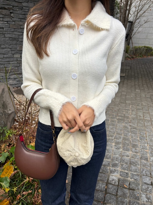 ファー切り替え襟付きリブニットカーディガン