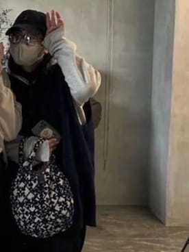 「mina perhonen（ミナペルホネン）のアイテム（ハンドバッグ、ブルー系）」を使った、電子決済さん（レディース・155cm）の春コーディネート