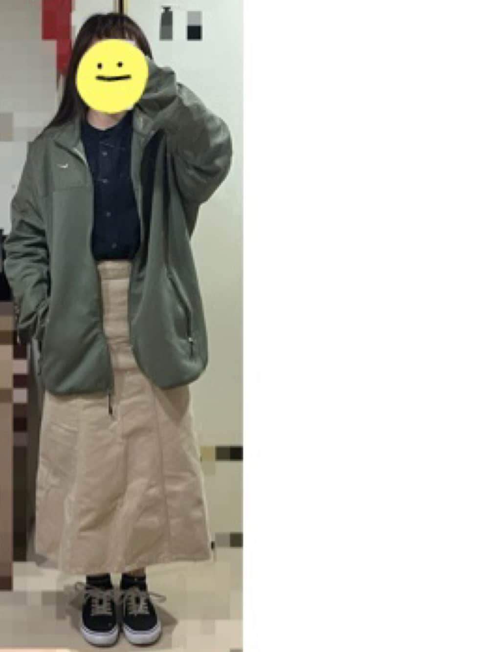 「ootd、カジュアルコーデ、タイトスカート、ノーカラーシャツ、nike、古着MIX、オーバーサイズ、ナイキ、ジャージ、一目惚れ、お気に入り」｜「無印良品のアイテム（シャツ/ブラウス、ブルー系）」を使った、セン🇹🇼さん（レディース・154cm）の春コーディネートの1枚目の写真