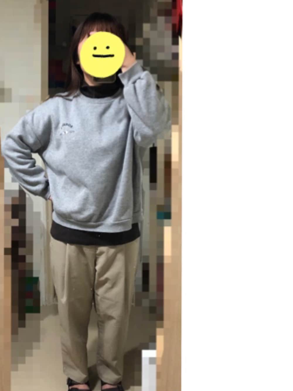 「ootd、無印良品、グレー×ベージュ、さむい、タックパンツ」｜「無印良品のアイテム（チノパンツ、ベージュ系）」を使った、セン🇹🇼さん（レディース・154cm）の冬コーディネートの1枚目の写真