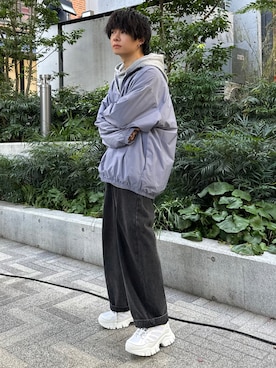 「ADAMASTE（アダマスト）のアイテム（パーカー）」を使った、ゆーすけさん（メンズ・165cm）の冬コーディネート