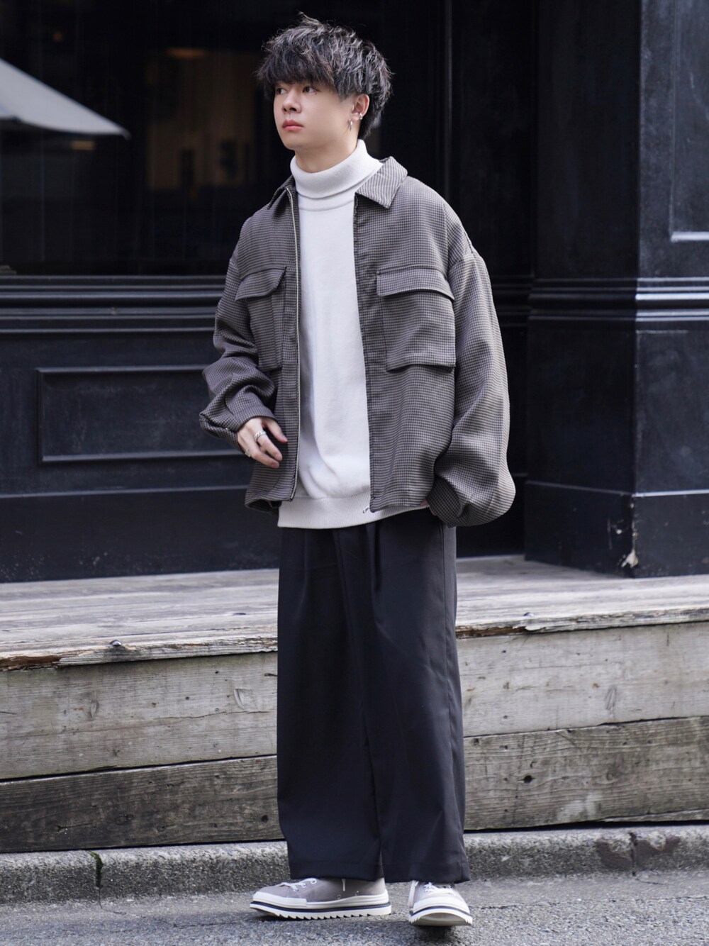 「チェック、冬コーデ、レイヤードスタイル、タートルネック、スニーカーコーデ、休日スタイル、Steven Alan、チェックジャケット、RAGEBLUE、シンプルコーデ、低身長、低身長コーデ、低身長男子、チェック柄に恋してる、マイベストコーデ2021」｜「RAGEBLUEのケミステック/柄ビッグブルゾン＜セットアップ着用可能＞/957897（ブルゾン、イエロー系）」を使った、ゆーすけさん（メンズ・165cm）の秋コーディネートの1枚目の写真
