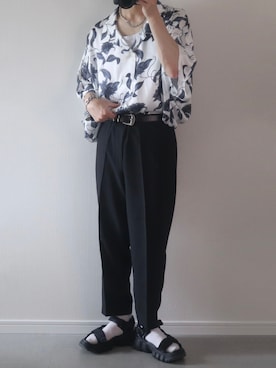 「ADAMASTE（アダマスト）のアイテム（スラックス）」を使った、ゆーすけさん（メンズ・165cm）の夏コーディネート