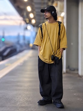 「Champion（チャンピオン）のアイテム」を使った、OGAさん（メンズ・169cm）の秋コーディネート
