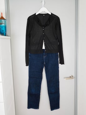「UNIQLO（ユニクロ）のハイライズスキニーアンクルジーンズ（ビューティコンプレッション・丈標準68cm）（Denim pants、ブルー系）」を使った、和瀬凛さん（レディース・157cm）の秋コーディネート