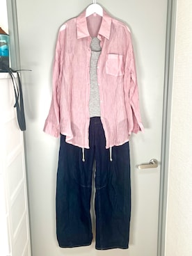 「GU（ジーユー）のバレルレッグジーンズ（デニムパンツ、ブルー系）」を使った、和瀬凛さん（レディース・157cm）の夏コーディネート