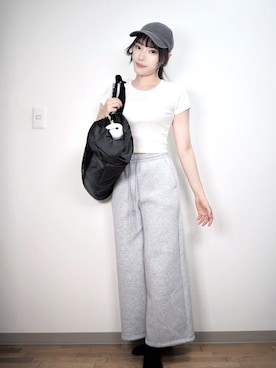 「アイテム（ビューティーグッズ）」を使った、和瀬凛さん（レディース・157cm）の夏コーディネート