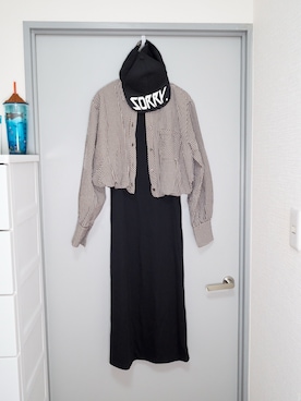 「ZARA（ザラ）のギンガムチェック柄バルーンシャツ（Shirts、ブラウン系）」を使った、和瀬凛さん（レディース・157cm）の秋コーディネート