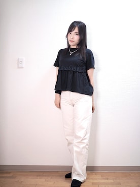 「UNIQLO（ユニクロ）のGIRLS フリルT（T Shirts、ブラック系）」を使った、和瀬凛さん（レディース・157cm）の夏コーディネート