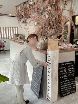 「おしゃれカフェ」｜しらたまさん（レディース・145cm）の冬コーディネート