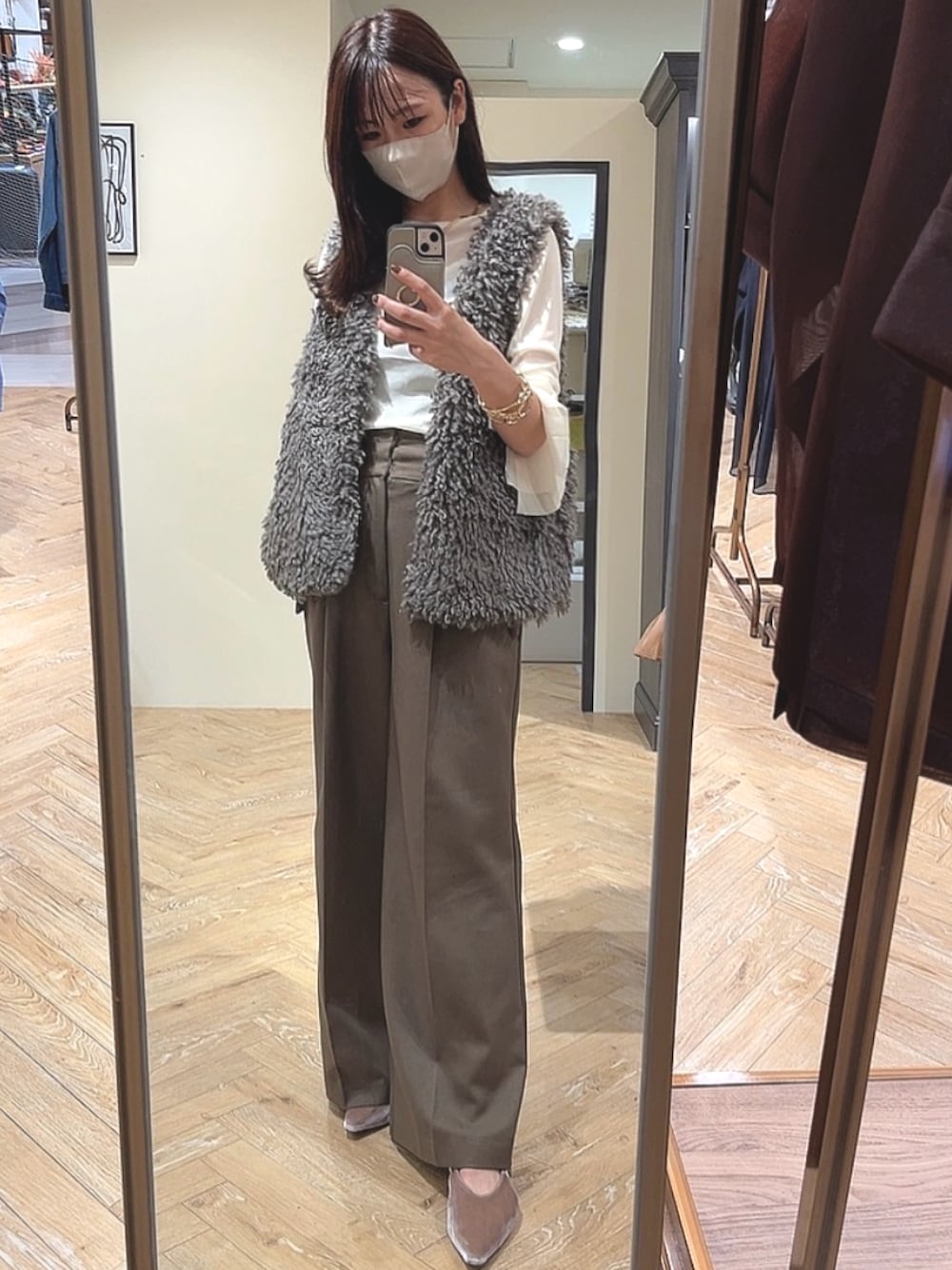 「ハイウエスト、アキコーデ、テチチ(Te chichi)、ルノンキュール」｜「Lugnoncureのアイテム（ジャケット/アウター、グレー系）」を使った、mikaさん（レディース・162cm）の秋コーディネートの1枚目の写真