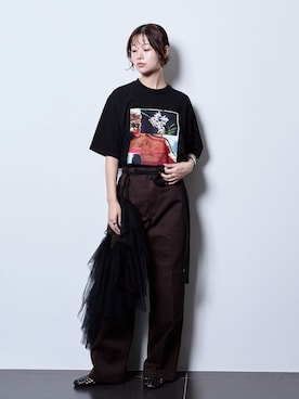 「Dickies（ディッキーズ）のDICKIES 別注 EISEN SETパンツ（チノパンツ、ブラウン系）」を使った、KAMEYAMAさん（レディース・168cm）の夏コーディネート