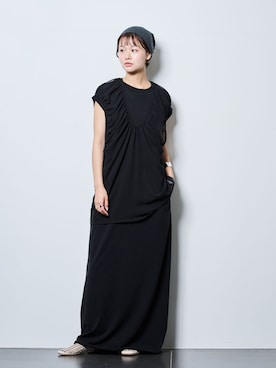 「Mollini（モリーニ）のアイテム」を使った、KAMEYAMAさん（レディース・168cm）の夏コーディネート