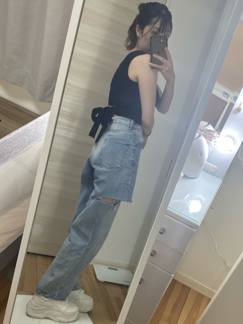 「GRL、夏コーデ、デニム、きれいめカジュアル」｜「GRLのアイテム（タンクトップ、ブラック系）」を使った、latte.さん（レディース・164cm）の夏コーディネートの1枚目の写真